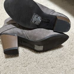 Calvin Klein Brand New Boots Size 7.5