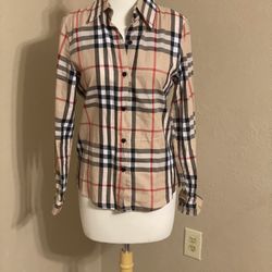 Women Shirt Size S 