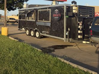 Food Trailer/Truck 24 Feet