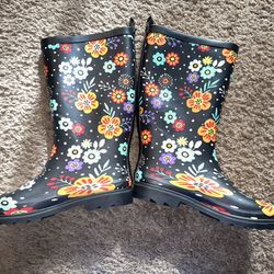 Women’s Rain Boots Size 8 
