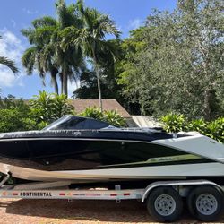 2017 Scarab 255 H.O.  Platinum With Trailer!
