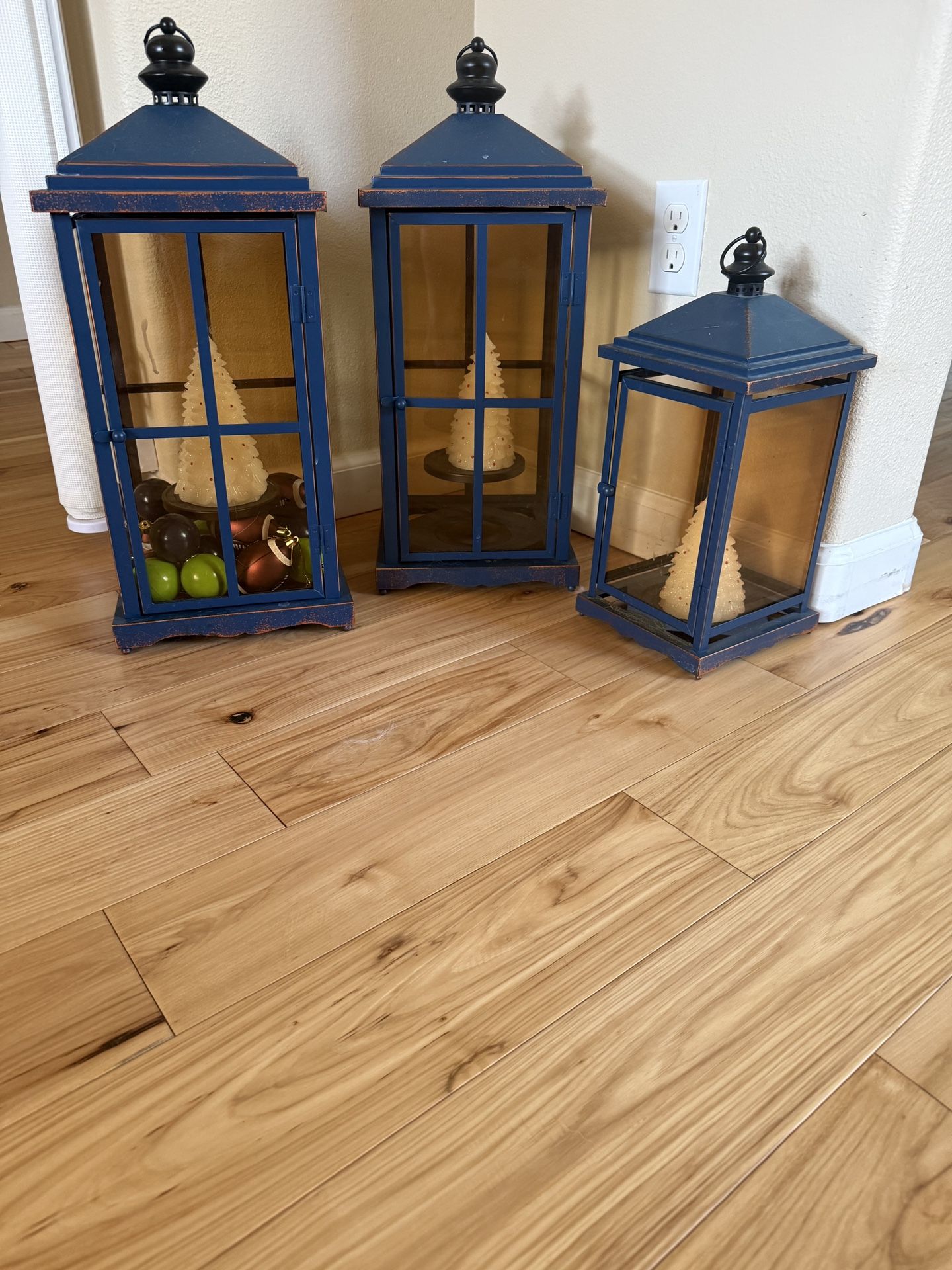Light Lanterns 