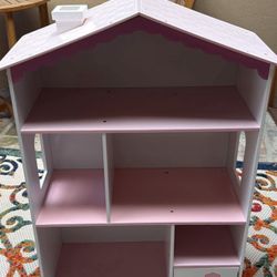 Dollhouse bookcase 