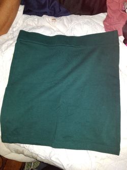 Forever 21 green skirt size medium/large