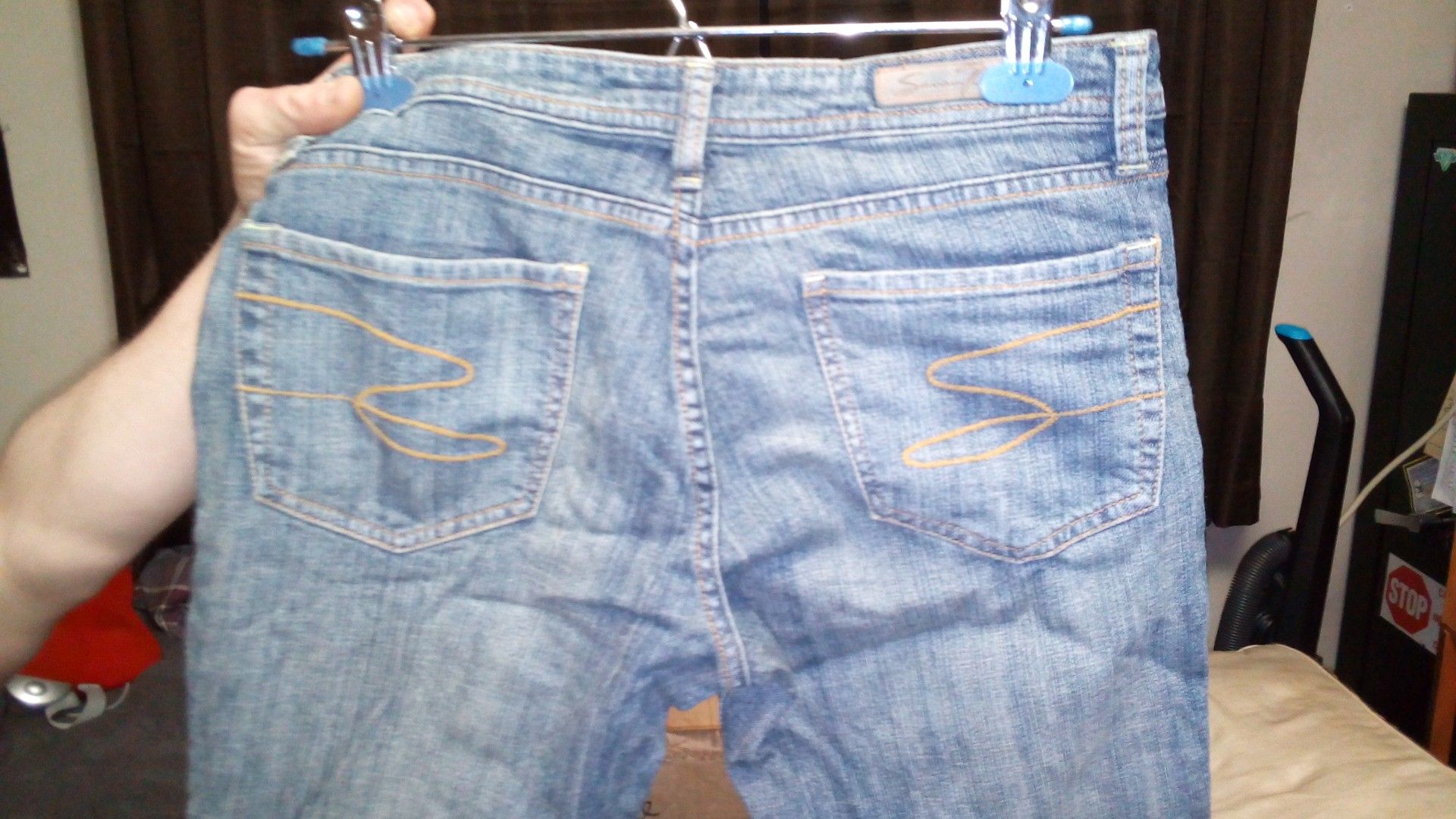Sz 31 Seven jeans