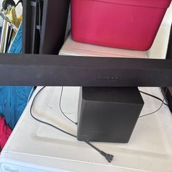 Vizio Sound Bar And Subwoofer 