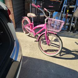 Hello kitty beach cruiser