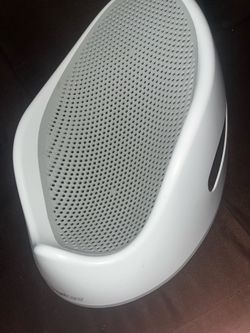 Baby bath support