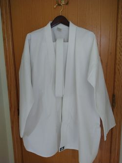 New/ Martial art uniform "Century"/ Size 6 (XLarge Adult) 