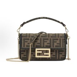 FENDI Baguette gold buckle old flower LogoFF pattern magnetic buckle flap open legal stick bag hand-held one-shoulder cross-body bag(35)93