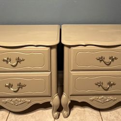 Solid Wood French Provincial Night Stand 🔺