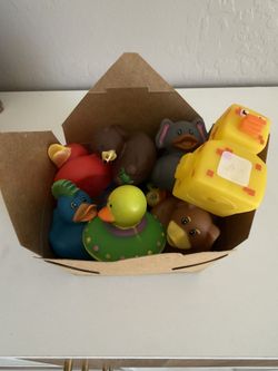 Set Of 10 Rubber Ducks For Jeeps/Toys