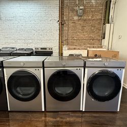 New Electric Smart Samsung Dryer Bespoke Stainless Steel 