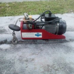 Bolt On Cummins Electric Tow Winch 