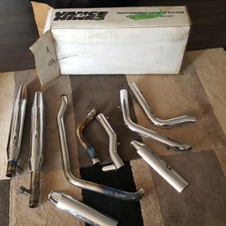 Vance and Hines harley exhaust system for Harleys fxs1450