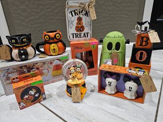 Halloween! SALE! Mickey, Hello kitty,  Johanna Parker