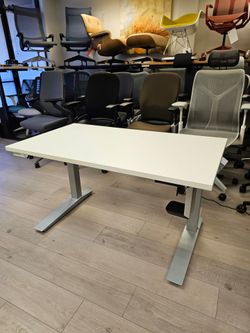 LIKE NEW HAWORTH ADJUSTABLE DESK