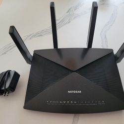 NETGEAR R9000-100NAR Nighthawk X10 AD7200 802.11ac/ad Quad-Stream WiFi Router Used