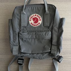 Fjallraven Kanken Mini Backpack Gray Fog Lightweight Everyday School Travel