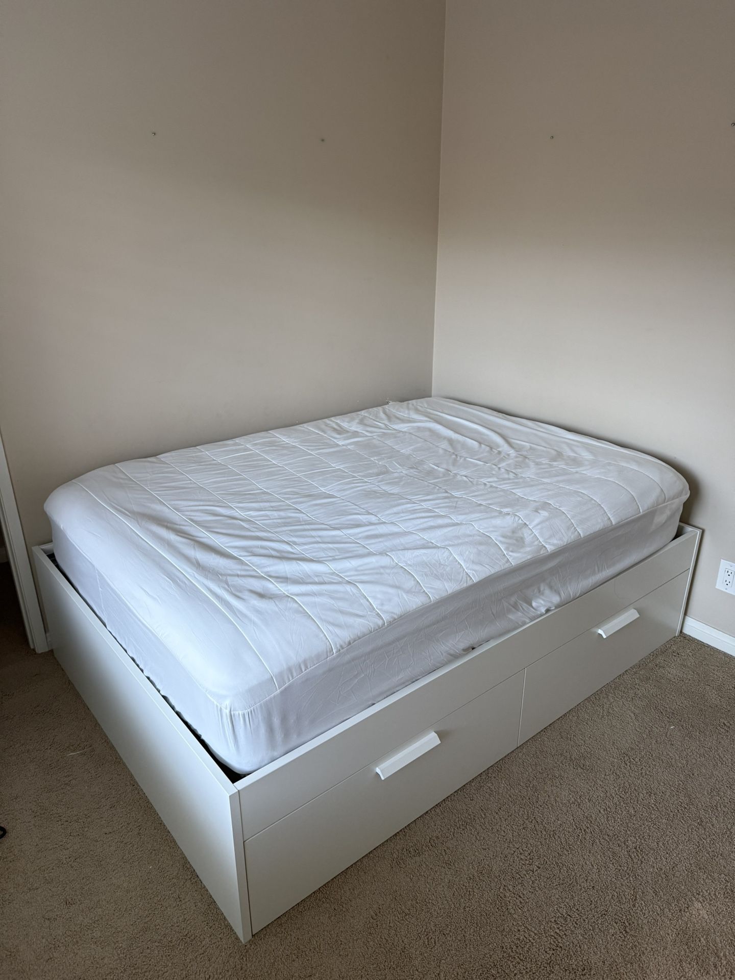 Excellent Condition Full Sized Bed Frame With Drawers And Mattress