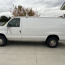 1999 Ford E-350