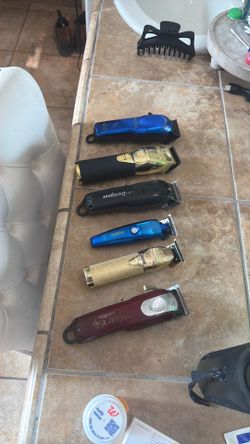 Hair Clippers that’s the lowest  so don’t ask 125$ each or 500$ for all