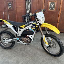 Surron Storm Bee