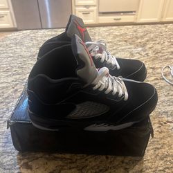 Jordan 5 OG black metallics Size 11