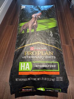 Purina Pro Plan Hydrolyzed dog food