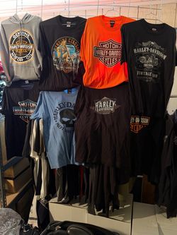Lot of 40 Harley Davidson shirts and Sweatshirts.  Brand new sales samples.  Men’s Large.