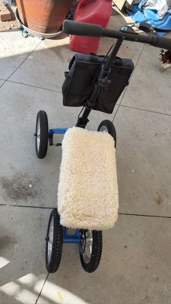 Knee scooter