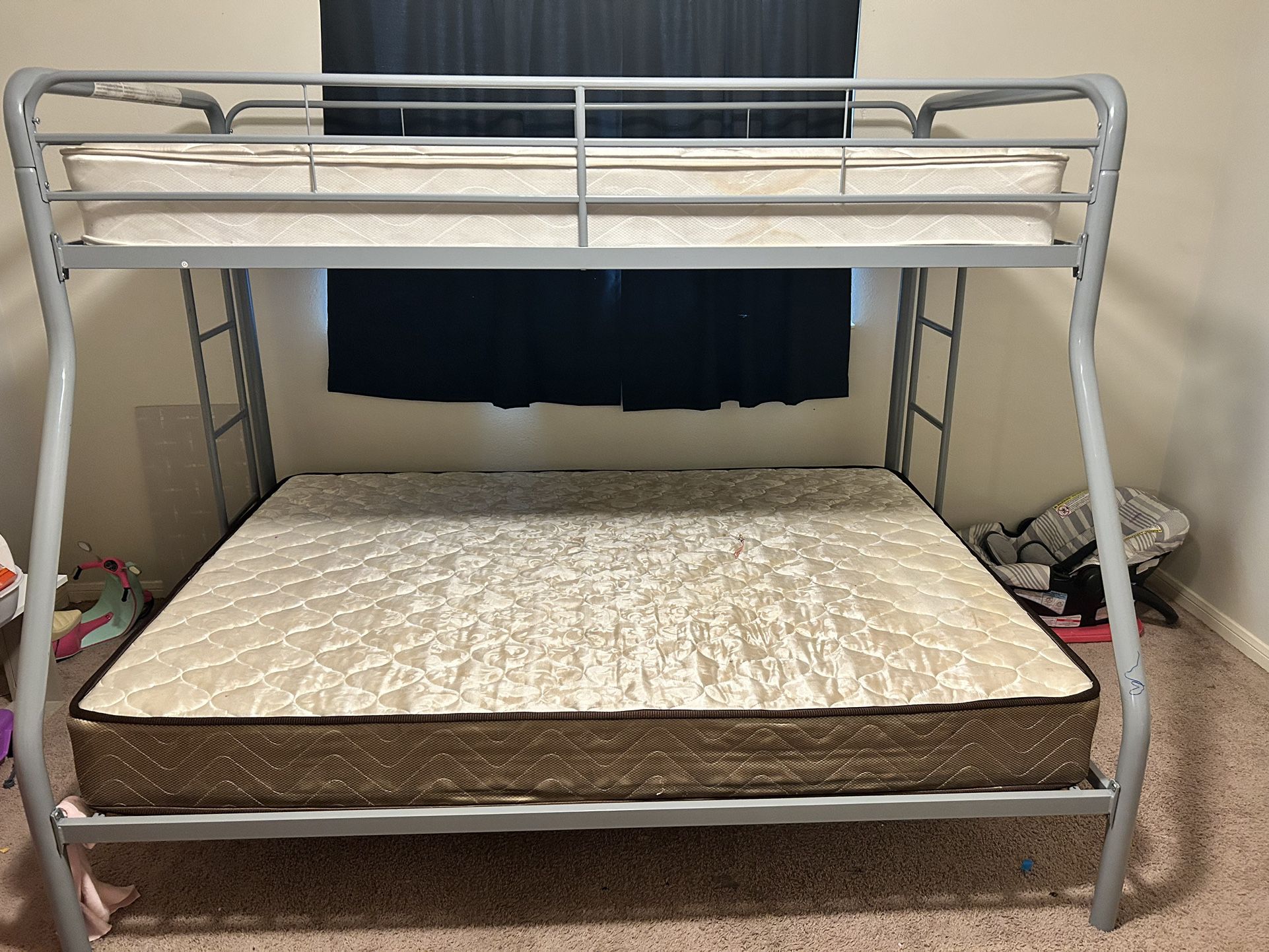 Twin over full Bunk bed