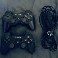 Original Sony Playstation 3 Ps3 Two Controllers With Charging Cable, Fully Functional