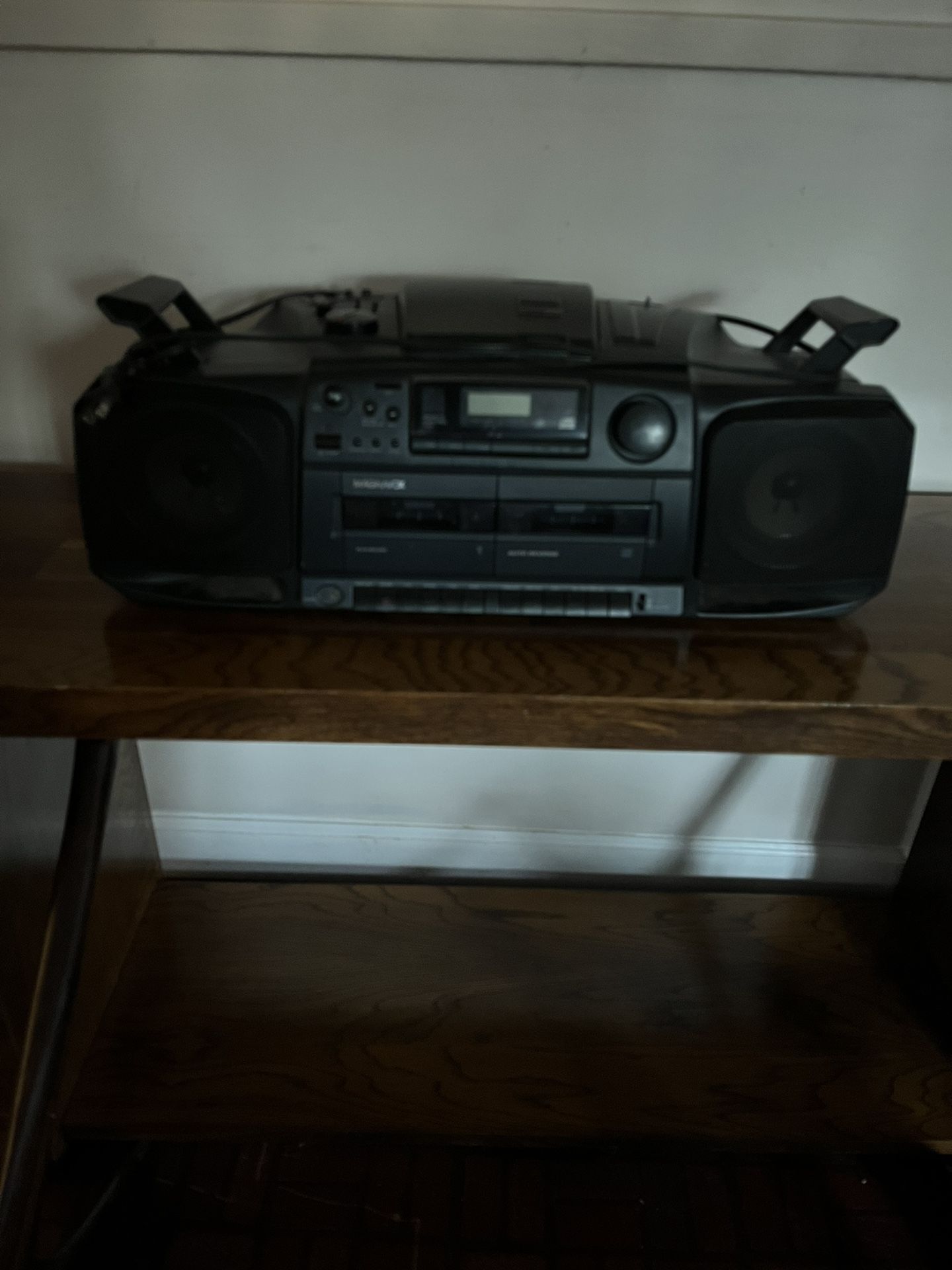 Magnavox Turbo Base Boom Box