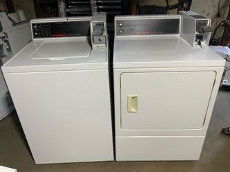 COIN OPERATED WASHER & DRYER SPEED QUEEN