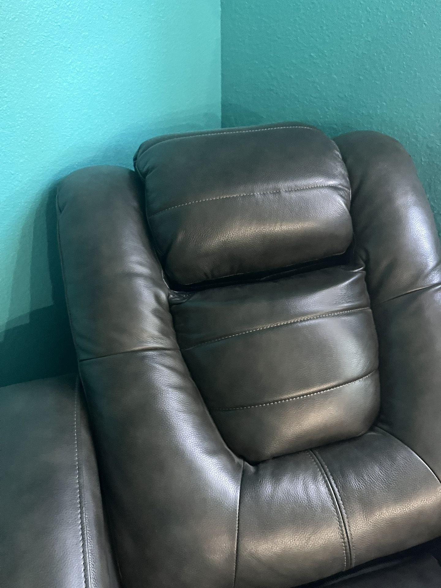 Electronic Recliner