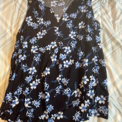 Emaline Floral Sleeveless Blue Shirt Size 2XL