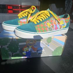 Old Skool Vans Simpsons Moes Bar Size 9.5 Womens