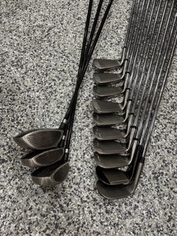Golf Clubs Complete set Driver-Sand (12) with bag!