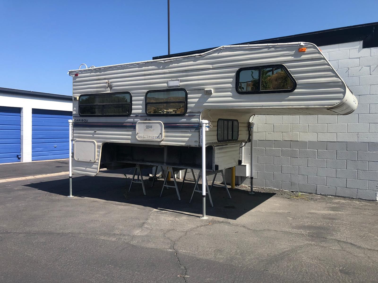 1993 Caribou RV Camper, remodeled many updated things! SOLAR & Elec. Jack's!