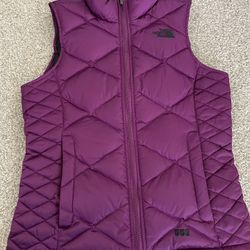 The North Face 550 Goose Down Puffer Vest Girls Size M (10-12) - Purple Fuchsia