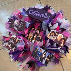 cinderella wreath