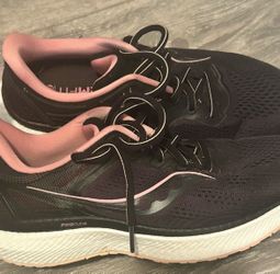 Saucony Women's Form Fit 8mm Shoes Size 8W