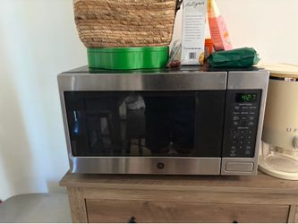 GE Stainless Steel Microwave