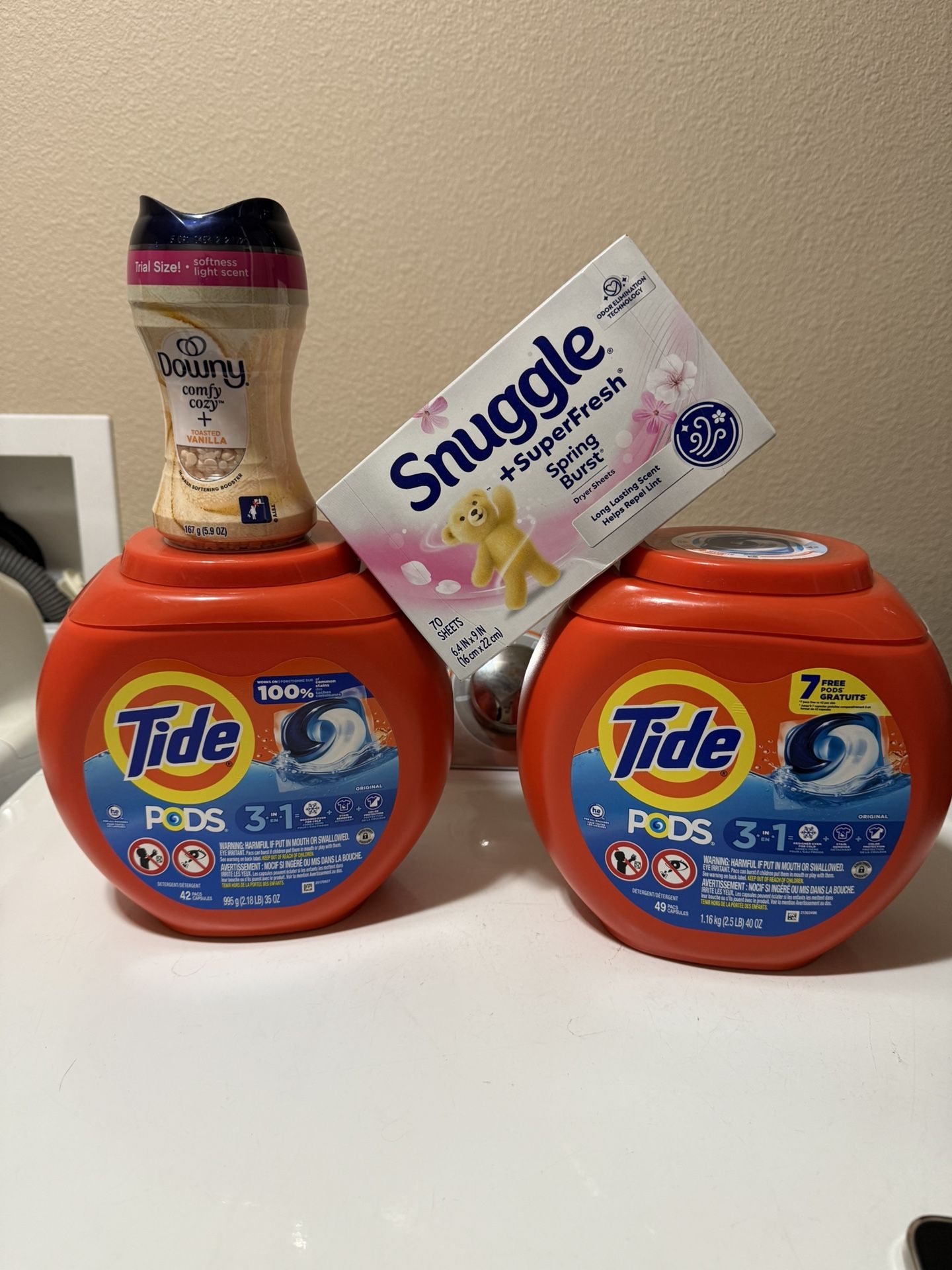 Tide Detergent Pods And Downy Scent Beads And Dryer Sheets!