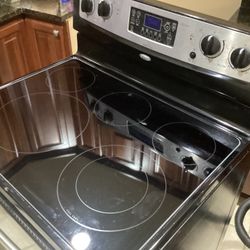 Whirlpool electric range WFE371LVS glasstop