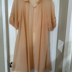 Vintage Hollywood Vasserette By Munsingwear Nightgown