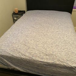 Free Full size Bed / Bed Frame - Pick It Up Today