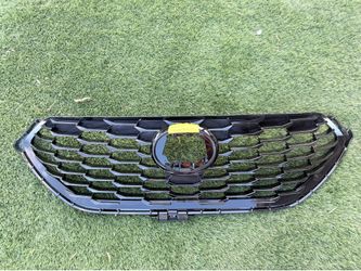 2023 Toyota Highlander New Grill