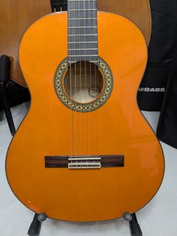 Alhambra Flamenco Guitar